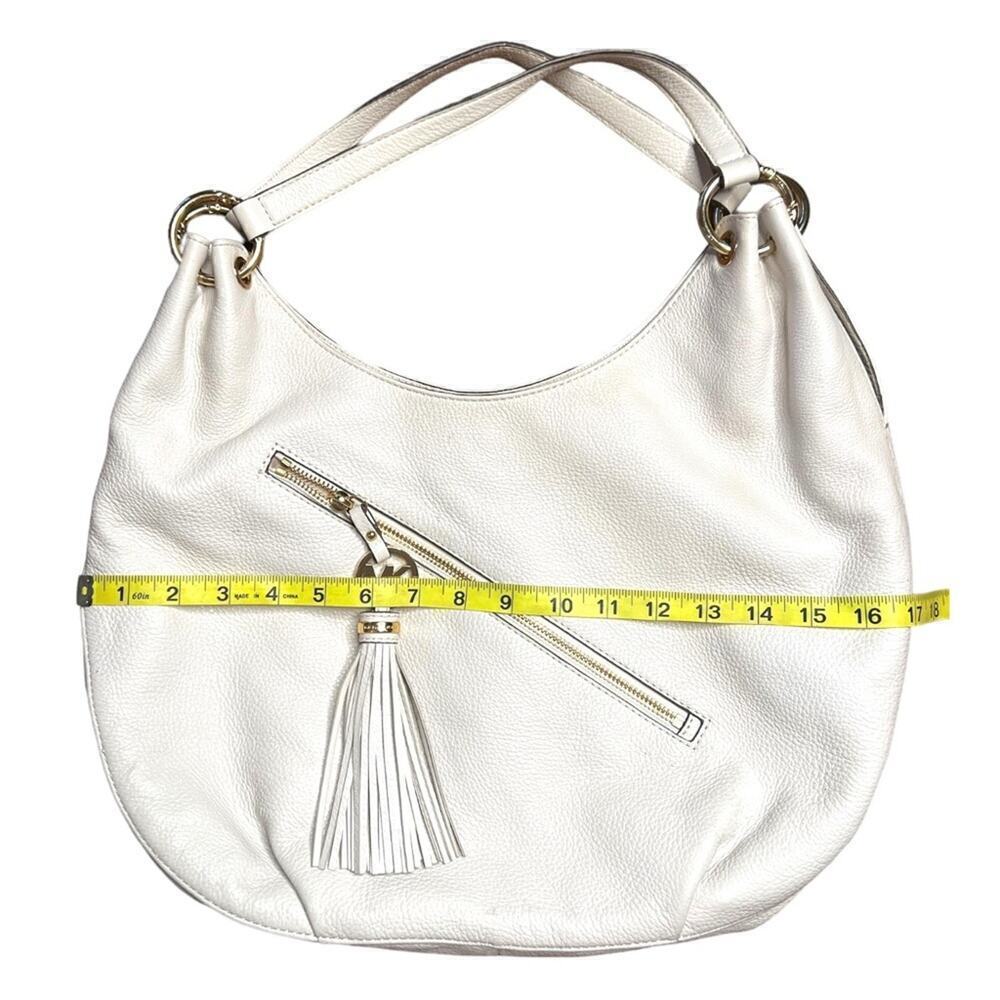 NWOT ▶️ Michael Kors ◀️ Charm Tassel Large Double Strap Shoulder Tote Vanilla - Picture 5 of 11